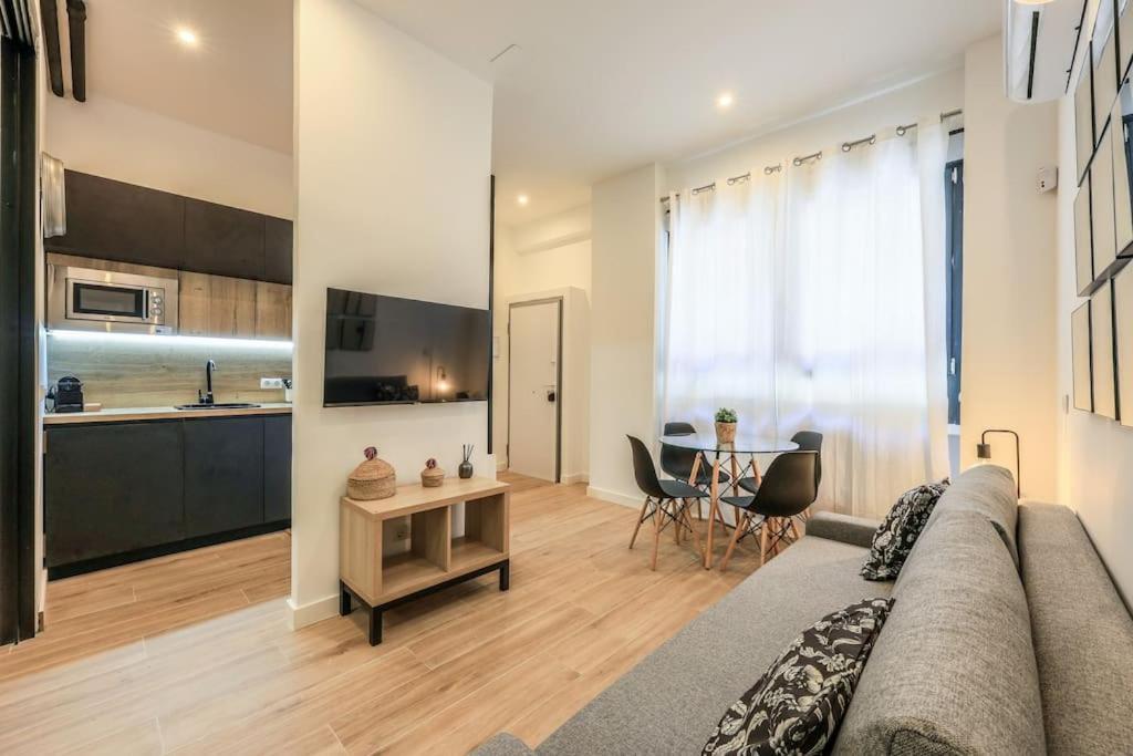 Myhousespain - Acogedor Piso Cerca De Atocha II Madrid Bagian luar foto