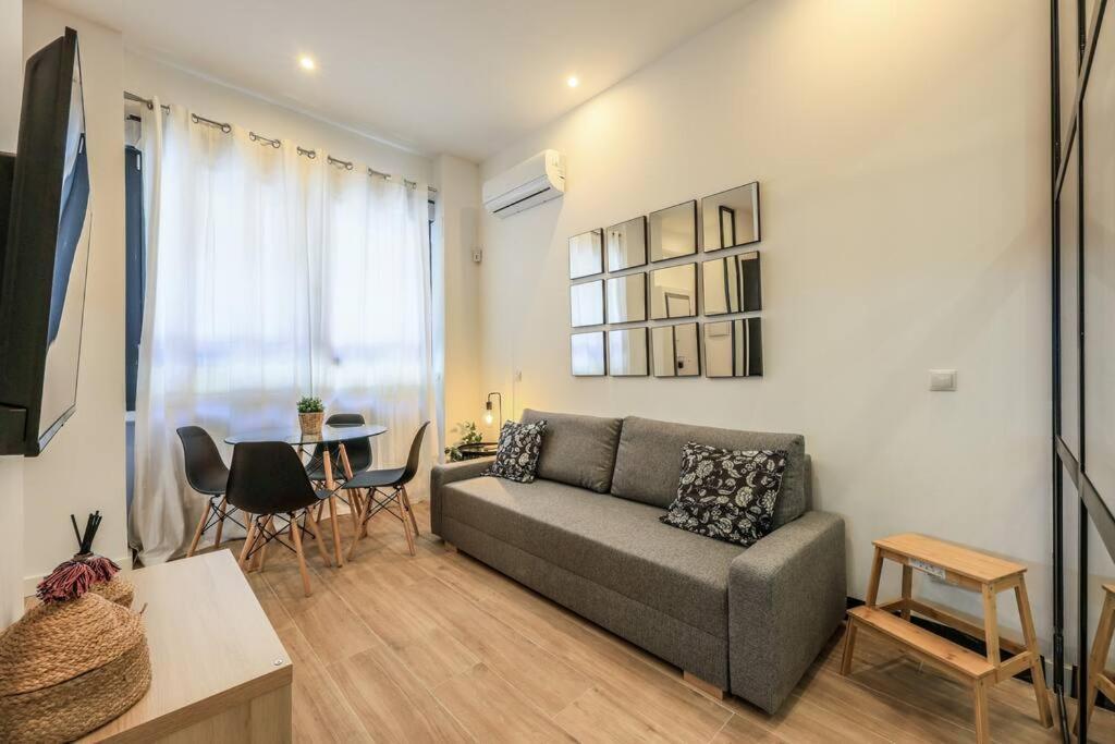 Myhousespain - Acogedor Piso Cerca De Atocha II Madrid Bagian luar foto